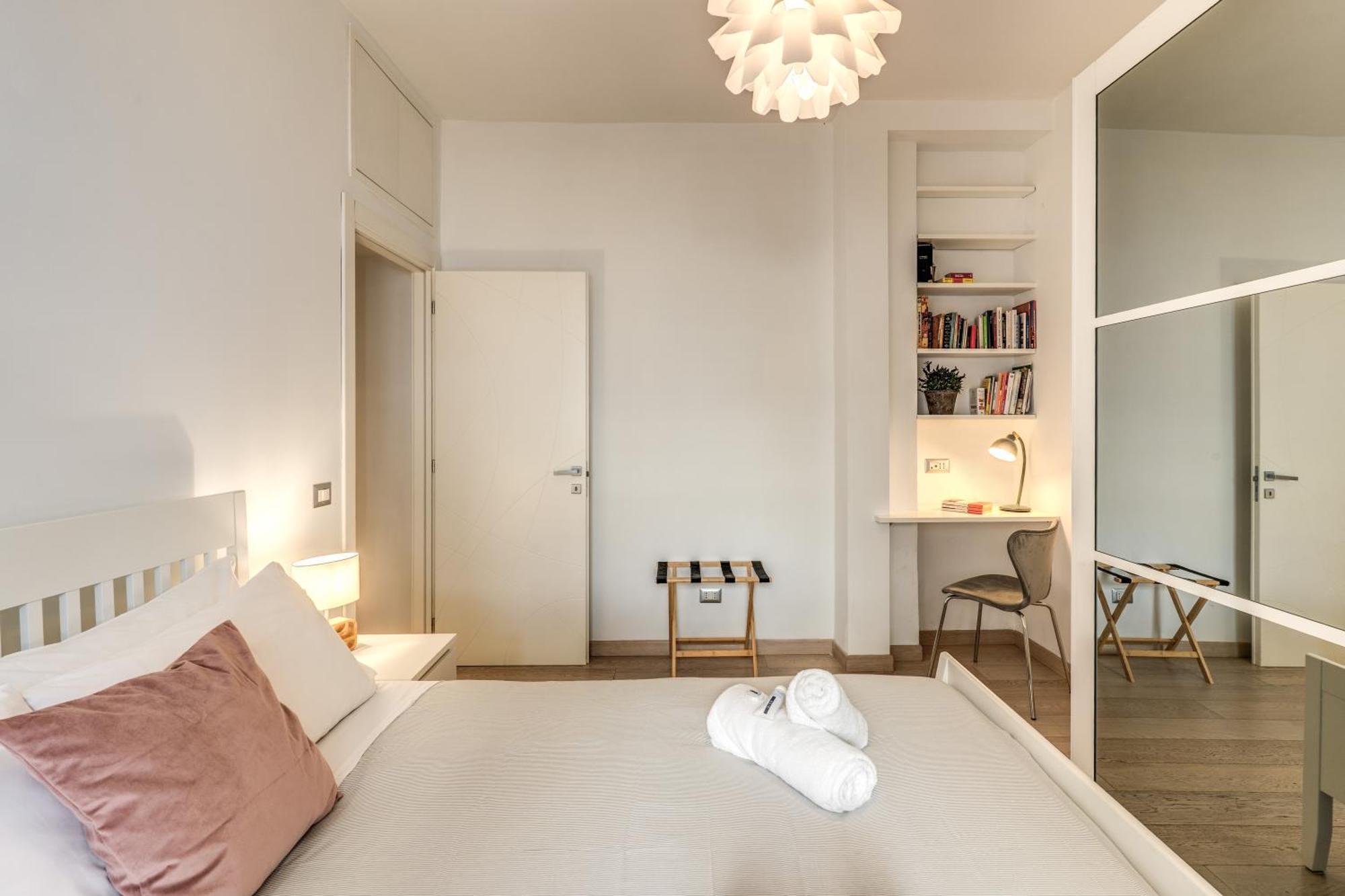 Santa Croce With Private Terrace *
