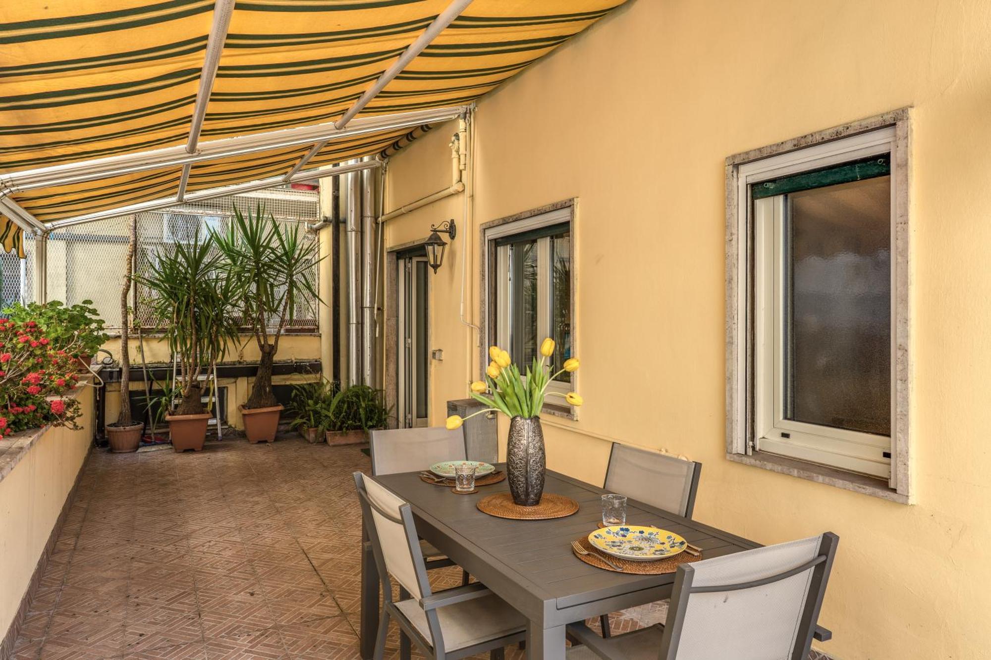 Santa Croce With Private Terrace Apartment Rome