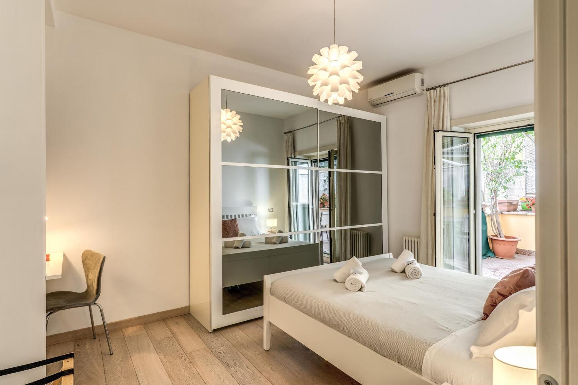 Santa Croce With Private Terrace Appartement Rome